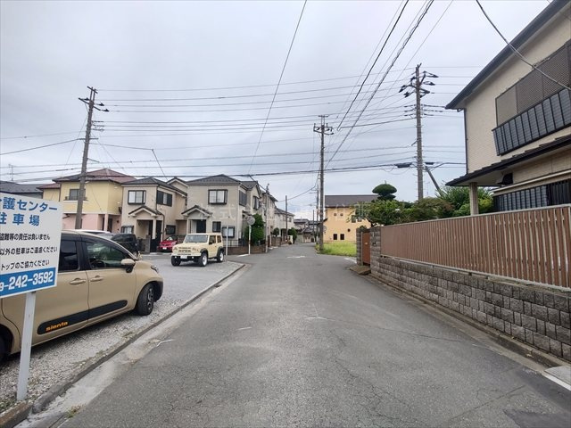 【前面道路含む現地写真】の画像