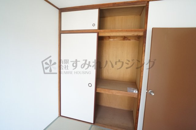 金岡マンションの収納|参考、同建物・反転間取りの号室