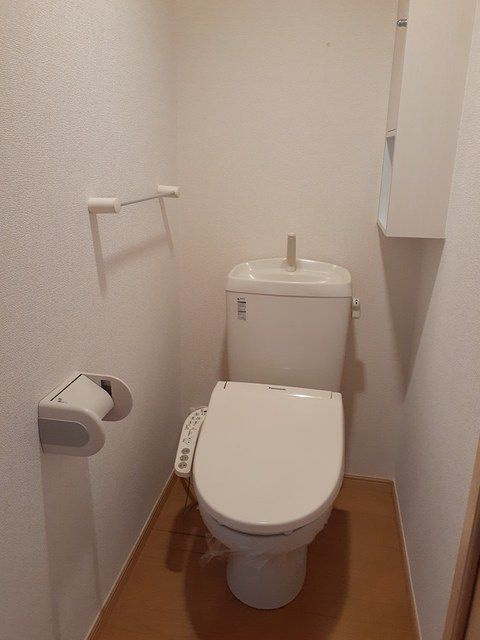 ガーデンヒルズ上ノ山１のトイレ