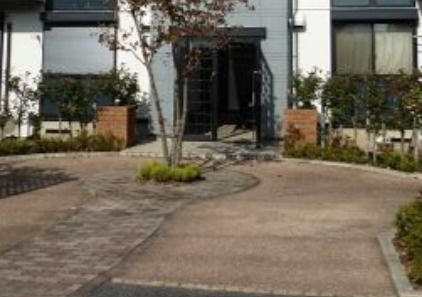 アン　ジュールのエントランス