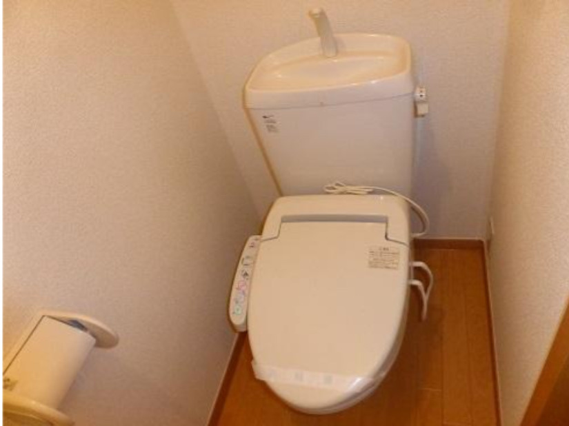アン　ジュールのトイレ