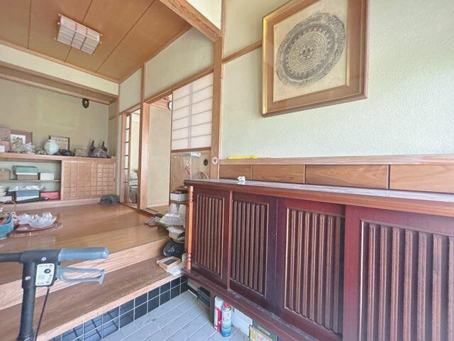 富士市鮫島の中古一戸建|内玄関