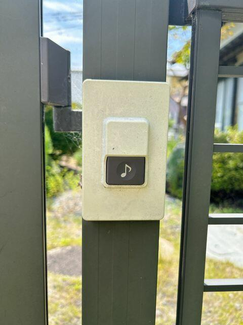 富士市鮫島の中古一戸建|門　インターホン