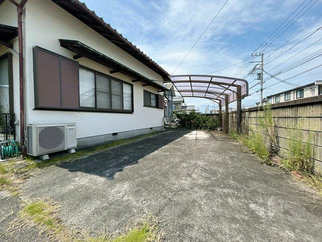 富士市鮫島の中古一戸建|駐車場