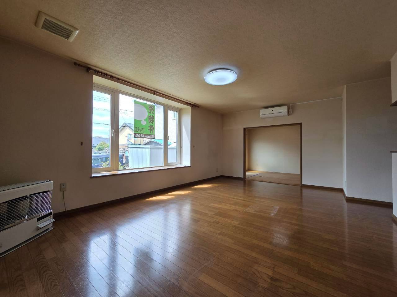 昭和南4丁目　5SLDK　中古住宅の居間・リビング
