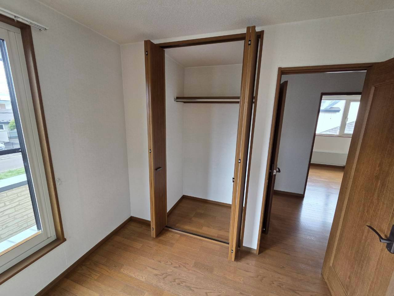 昭和南4丁目　5SLDK　中古住宅の内装