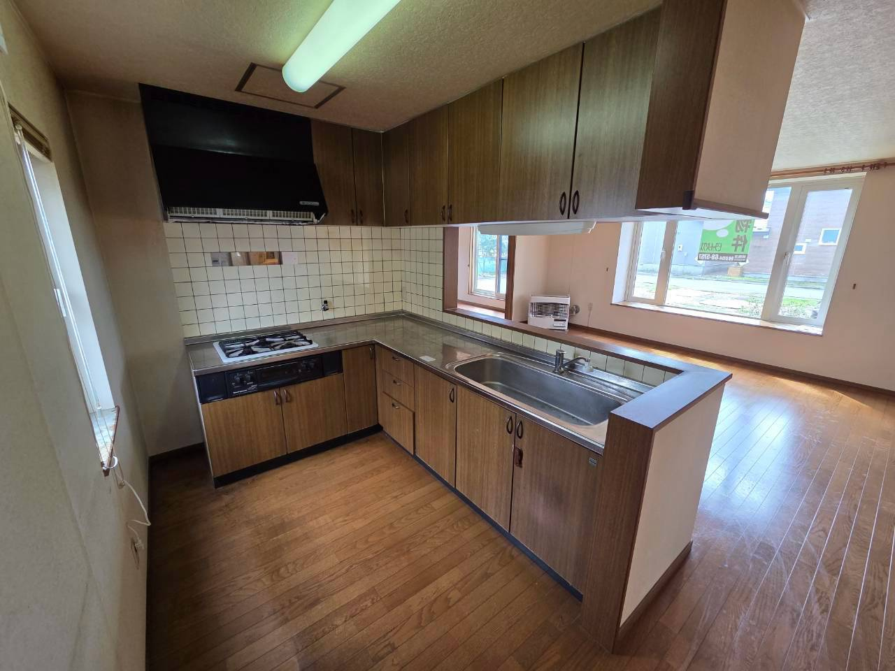 昭和南4丁目　5SLDK　中古住宅のキッチン
