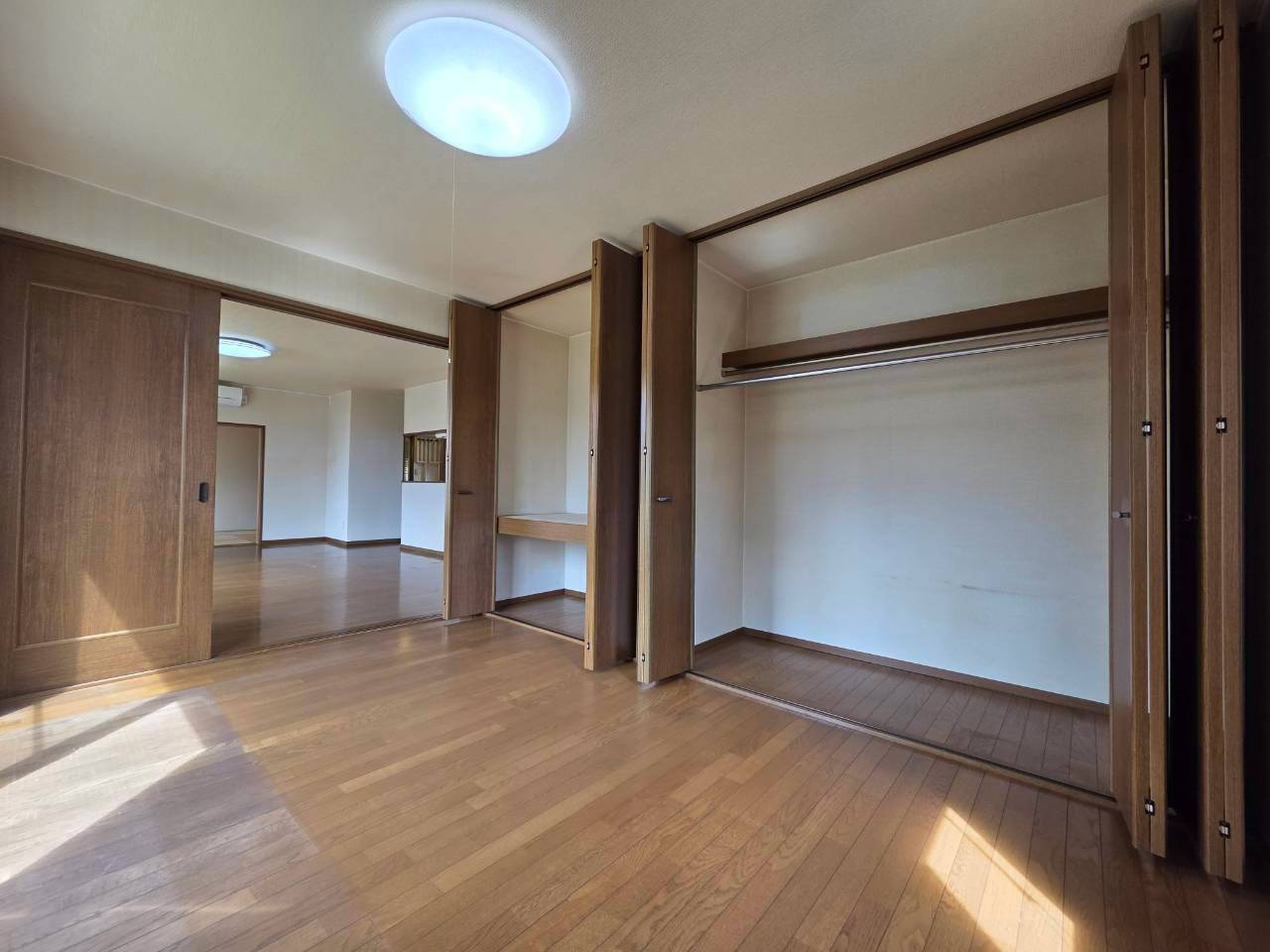 昭和南4丁目　5SLDK　中古住宅の収納