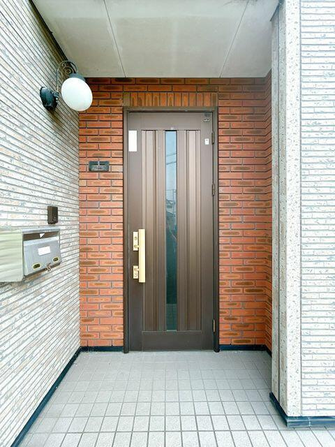 富士市宮島の中古一戸建|玄関（外観）