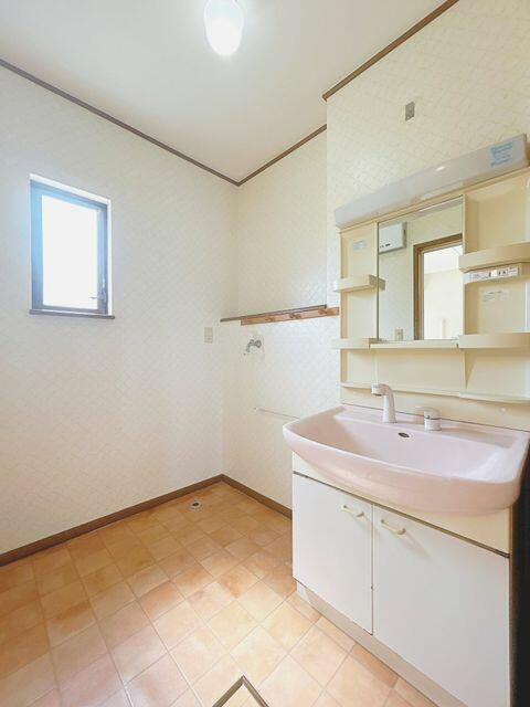 富士市宮島の中古一戸建|洗面所