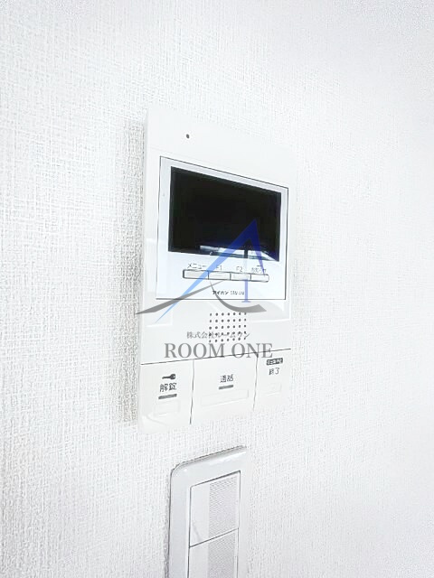 Ｆａｌｅ　Ｃａｍｅｌｌｉａのセキュリティ|モニター付きインターホンです。