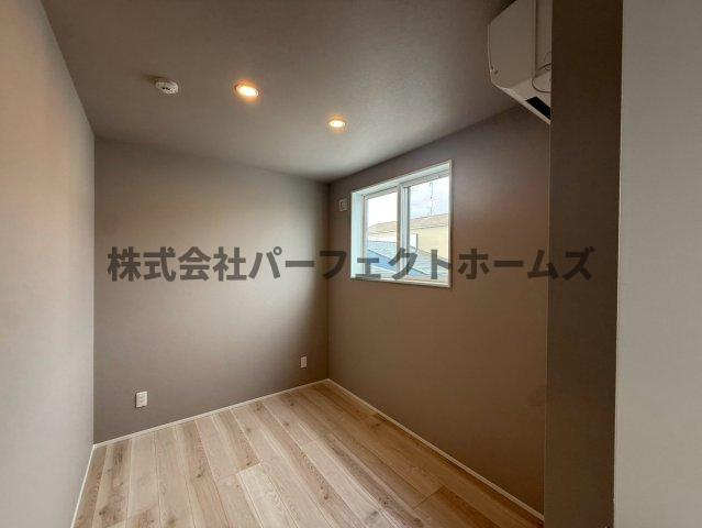 須山町戸建　賃貸の洋室|使い勝手のいい洋室です