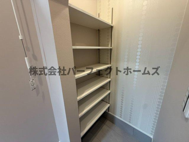 須山町戸建　賃貸の収納|専用の収納スペースです
