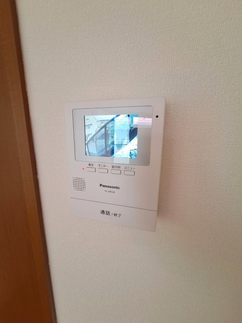 グレイスコート野方Ａのセキュリティ|★来客者が一目で分かる録画機能付きカラーモニターホン★