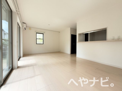 【居間・リビング】 | Green Court社が丘(グリーンコートヤシロガオカ) | ★リビング