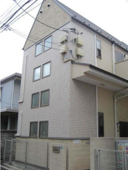 シャルマン中野坂上の外観