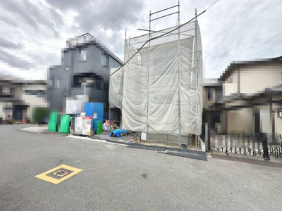 【前面道路含む現地写真】 | 千代田２丁目　新築一戸建 | コノミヤまで徒歩１１分！ローソンまで徒歩４分！ウエルシアまで徒歩８分！アプラたかいしまで徒歩１２分！お買い物に便利な立地ですね♪