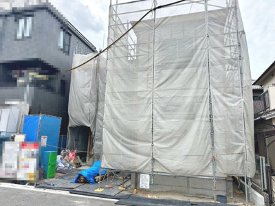【外観】 | 千代田２丁目　新築一戸建 | 南海本線「高石」駅まで徒歩９分！南海高師浜線「高師浜」駅まで徒歩７分！２沿線利用可能！毎日の通勤・通学に便利ですね♪