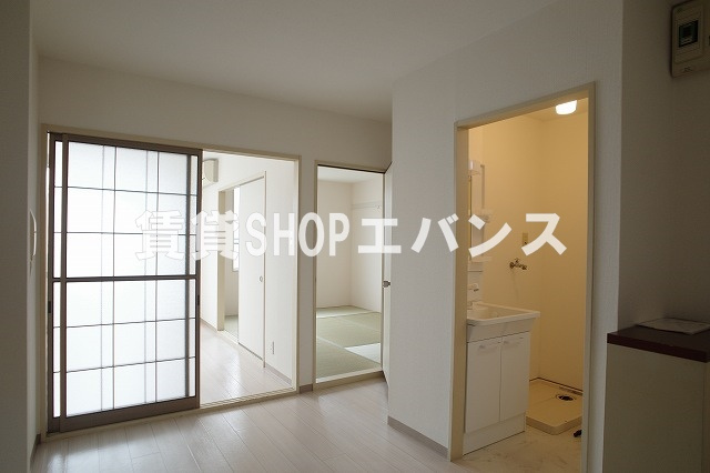 【居間・リビング】 | ロジュマンNS　A棟