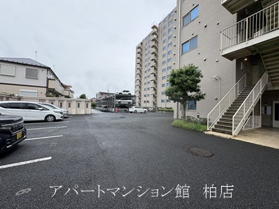 T's garden北柏　１号棟の駐車場