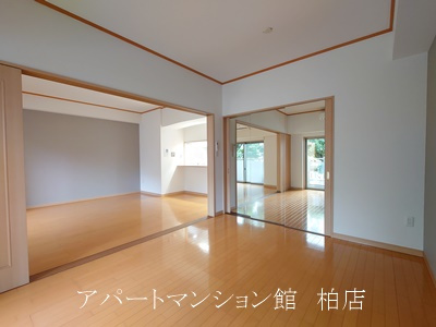 T's garden北柏　１号棟の洋室