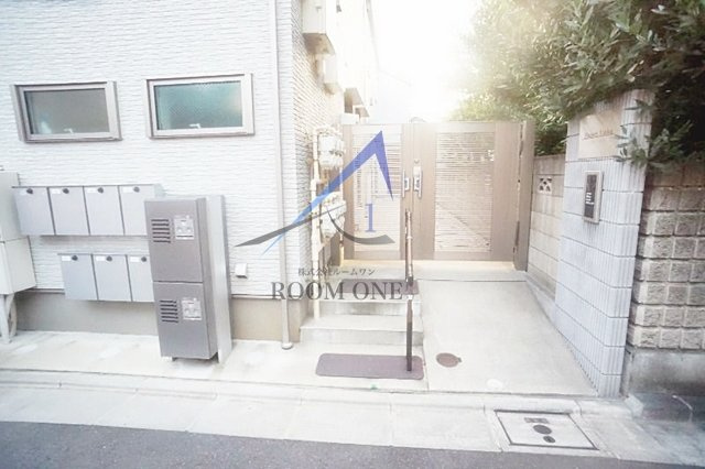 ｍａｉｓｏｎａｚａｌｅａのエントランス|エントランスです。