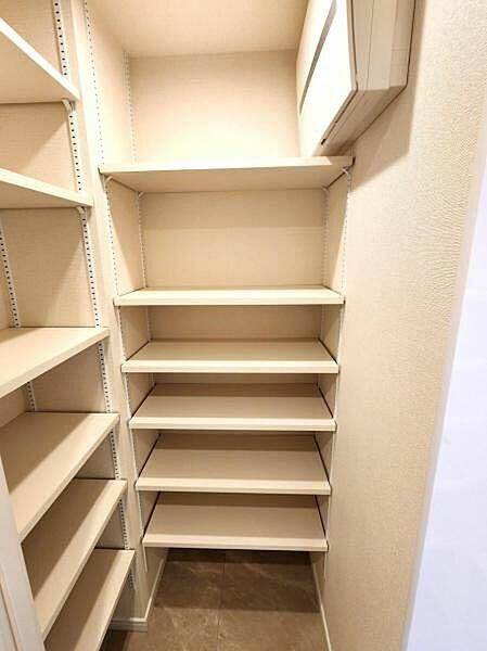 アスコットパーク上野の収納