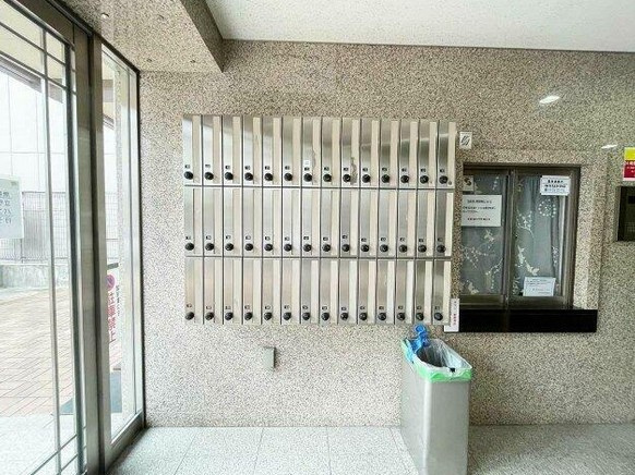 【エントランス】