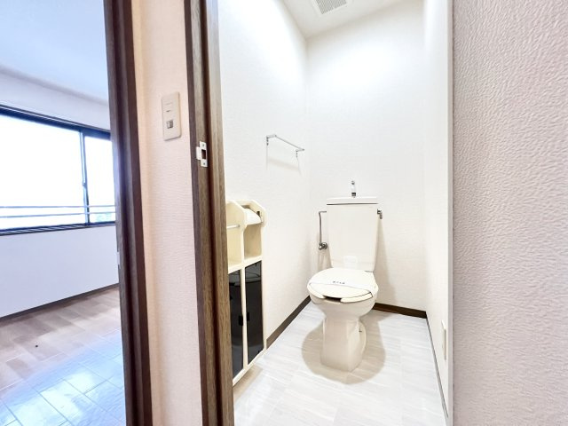 エーデルハイム Eのトイレ|トイレもきれいです