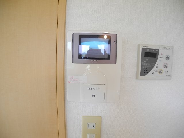 プランドール弐番館のセキュリティ|※室内画像は別号室のもの