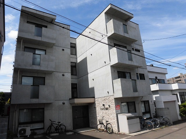 カノン福住（旧グラーツィエ福住）