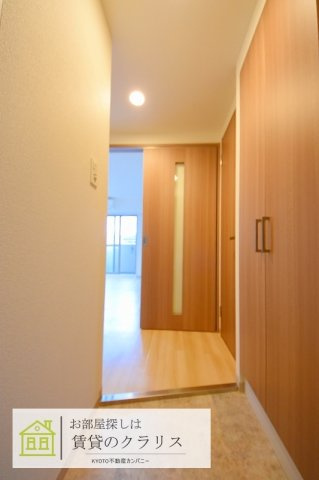 カサベルデ桂川の玄関
