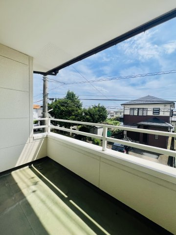 伊勢崎市末広町のバルコニー|プライベート空間も確保出来るダブルバルコニー◎