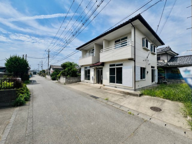 伊勢崎市末広町の前面道路含む現地写真|閑静な住宅地