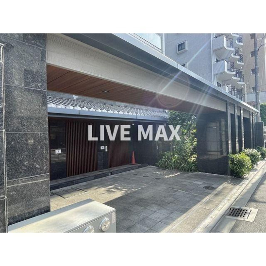 【エントランス】ジ・アーバネックス京都三条通 