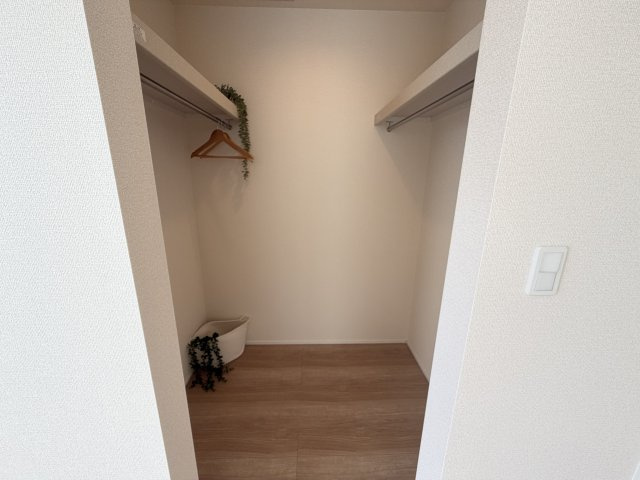 那覇市具志　限定1棟の収納|※同施工会社写真です