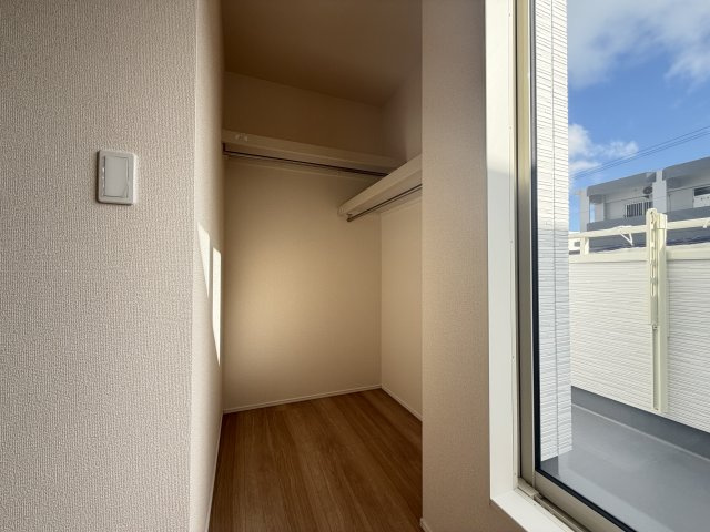 那覇市具志　限定1棟の洋室|※同施工会社写真です
