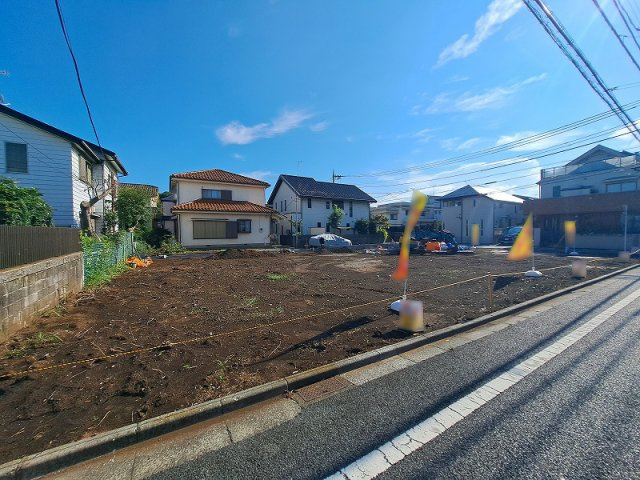 【外観】 | 練馬区大泉学園町5丁目　新築一戸建住宅　全5棟　(保谷店) | 2026年8月撮影/西武池袋線「大泉学園」駅バス15分『大泉風致地区』停歩9分！暮らしの質を高めるZEH水準の省エネ住宅です。