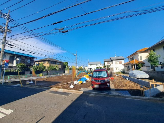 【外観】 | 練馬区大泉学園町5丁目　新築一戸建住宅　全5棟　(保谷店) | 徒歩10分圏内にスーパー・コンビニ・家電量販店がありお買い物も便利。