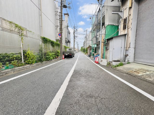 大田区大森南4丁目　新築戸建　全2棟の前面道路含む現地写真|2026.08.29撮影

現地ご見学希望・資料請求などお気軽にお問い合わせ下さい！
03-5990-5201