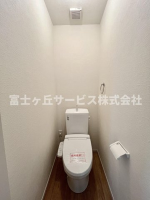 【トイレ】 | 浜松市中央区萩丘3丁目 新築一戸建て | トイレです