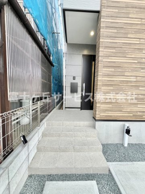 【エントランス】 | 浜松市中央区萩丘3丁目 新築一戸建て | エントランスです
