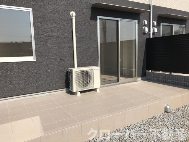 デパール　Ⅰのエントランス|専用庭