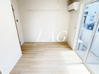 【居間・リビング】 | ソレアード町田 | 洋室のお部屋です。