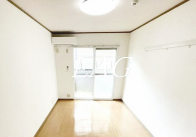 【居間・リビング】 | ルーラルハイツＢ | 洋室のお部屋です。