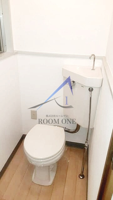 ＬＯＵＩＳのトイレ|トイレです。