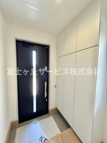 【玄関】 | 浜松市中央区西山町 新築一戸建て | 玄関です