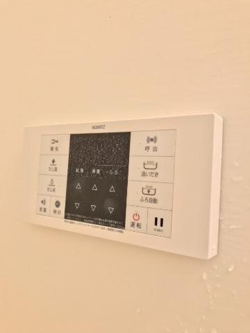 ワイズ　パラシオンの設備|追焚き給湯器