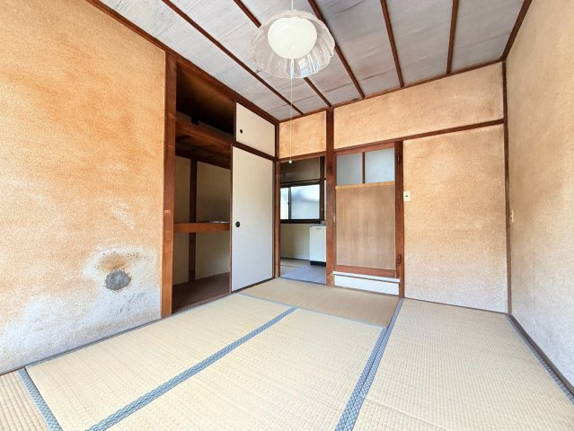 長田区檜川町アパートの子供部屋