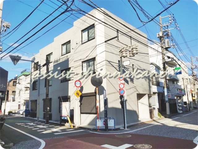 Van₋Veal中野南台の外観